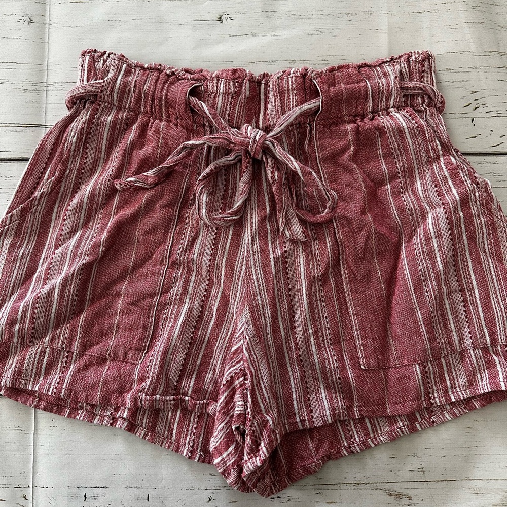Linen shorts